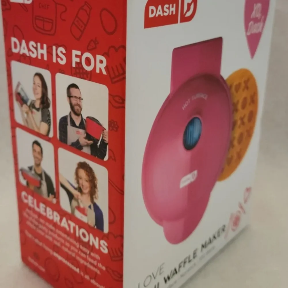 dash pink xo